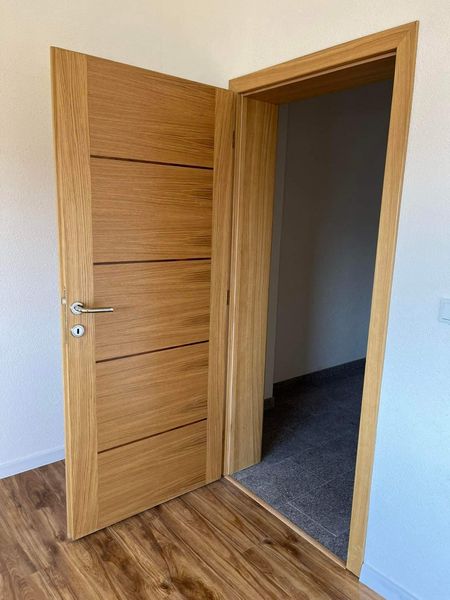 Innentüren H Furnier Eiche – Nussbaum Linien F-3